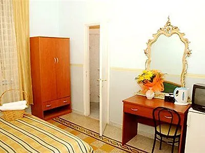 Capri Otel